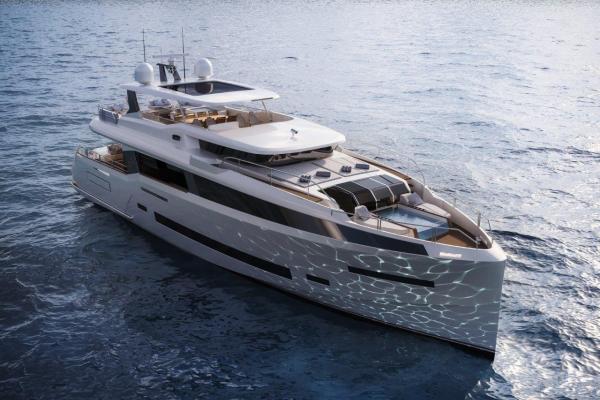 Focus sur le yacht Sirena 88 en construction chez Sirena Marine !